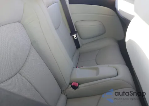 2009 Infiniti G37 from USA, damaged, VIN JNKCV66E79M724986